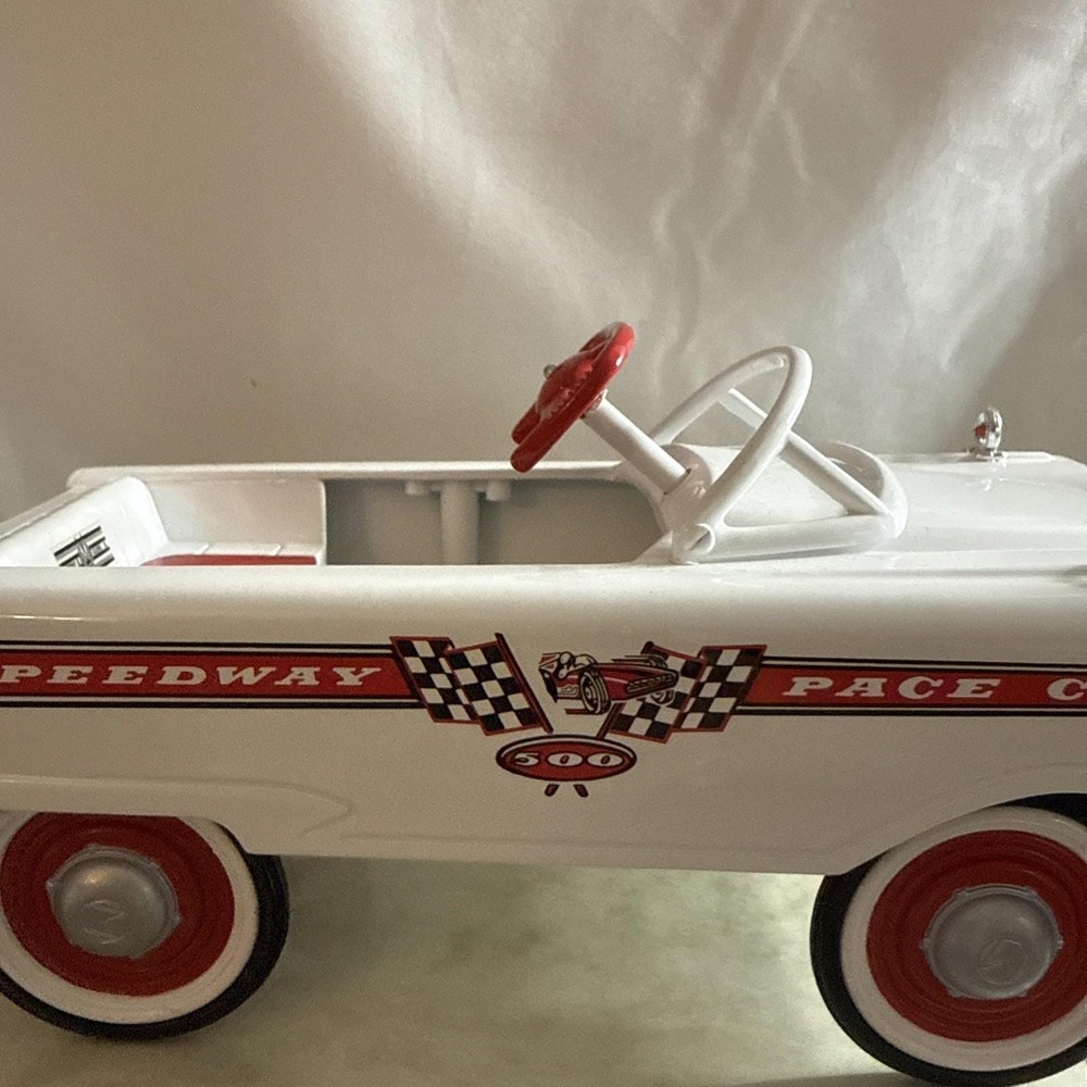Vintage Hallmark Kiddie Classics 1961 Murray Speedway Pace Car – Box & COA - Picture 4 of 16